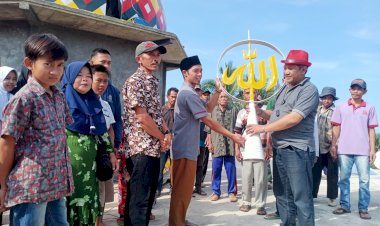 Pengusaha Muda Ini Sumbang Kubah Besar Masjid