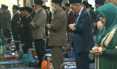 Netizen Dibikin Heran dengan Cara Sholat di Ponpes Al-Zaytun