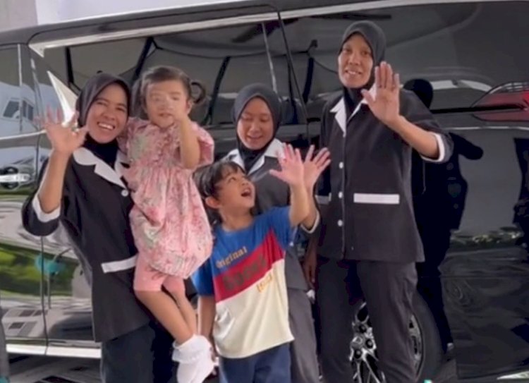Viral, Majikan Berikan THR Rp 100 Juta untuk Pembantu dan Ajak Naik Helikopter