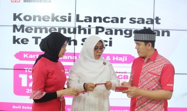Smartfren Luncurkan Kartu Perdana Umrah dan Haji Buat Pelanggan Makin Nyaman Ibadah di Tanah Suci