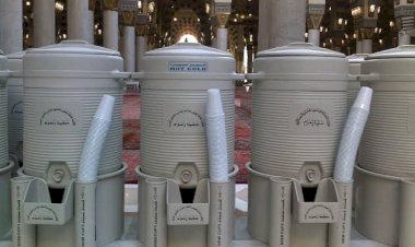 Apa Jadinya Jika Air Zamzam Dicampur Air Biasa?