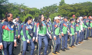 Sekda Setiawan Lepas Kontingen Fornas VII/2023 Jabar