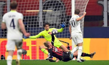 Manchester United Butuh Lini Serang