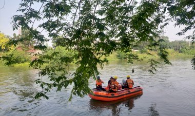 Hari Keempat, SAR Terus Cari Korban Pencarian di Sungai Karawang