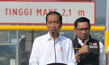 Resmikan Tol Bocimi, Jokowi Sebut Investasi Jabar Ranking Satu di Indonesia