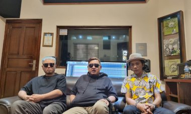 Gaet Musisi Malaysia, ST 12 Tawarkan Nuansa Rock n Roll