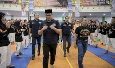 Gubernur Ridwan Kamil Buka Kejurda Tarung Derajat