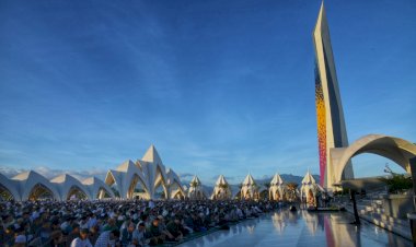 Usai Jabatan Kepala Daerah, Ridwan Kamil Bertekad Tak Berhenti Bangun Masjid