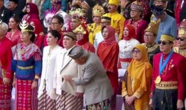 Kocaknya Menteri PUPR di Upacara Kemerdekaan RI ke-78
