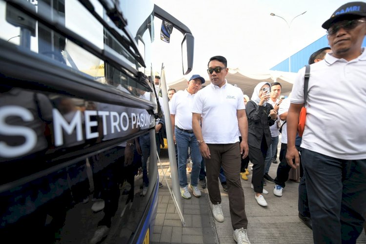 Gubernur Ridwan Kamil Resmikan BRT Berbasis Listrik Kawasan Bandung Raya