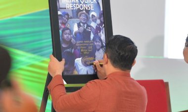 Gubernur Ridwan Kamil Apresiasi JQR,  Luncurkan Buku Rumah Kemanusiaan