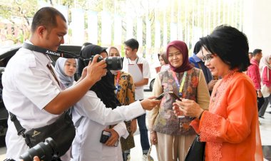 Hadiri Pembukaan Pameran Kriyanusa 2023, Amanda: Bangga Wakili Jabar
