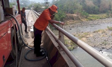 Basarnas Kerahkan Alat Penjernih Air Water Treatment Bagi Warga Terdampak Kekeringan di Sumedang