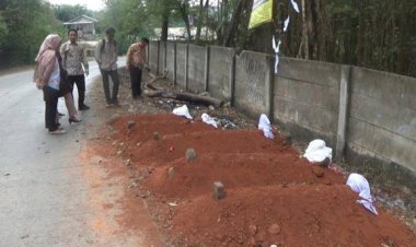 Kuburan Mendadak Berjejer di Jalanan Purwakarta
