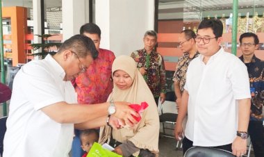 Keluarga Risiko Stunting di Jawa Tengah Terima Bantuan Tahap Dua