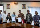 Indofarma dan Suntory Garuda Beverage Kerjasama Olah 100 Ton Daun Teh Lokal Indonesia