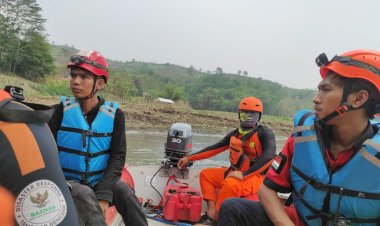 Tim SAR Gabungan Masih Upayakan Pencarian Remaja Tenggelam di Sungai Citarum