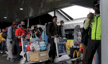 Tips Membeli Tiket KA Pada Masa Angkutan Natal dan Tahun Baru 2024