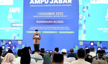 Bay Machmudin Beri Penghargaan Masjid, Pesantren dan Ulama Juara