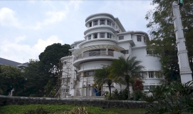 Villa Isola Bakal Direnovasi, Begini Reaksi Tim Bandung Heritage