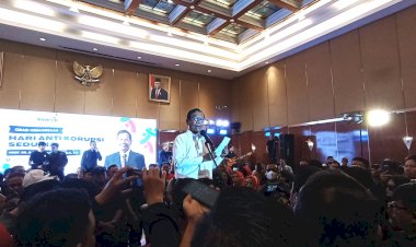 Mahfud MD Kritisi Tindakan KPK