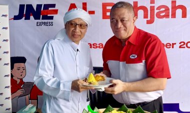 JNE Kembangkan Potensi Santri