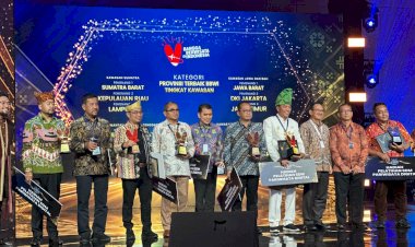 Jawa Barat Raih Penghargaan Anugerah Bangga Berwisata di Indonesia 2023