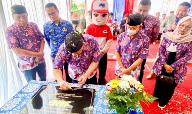JNE Karawang Hadir Lebih Dekat  Pelanggan