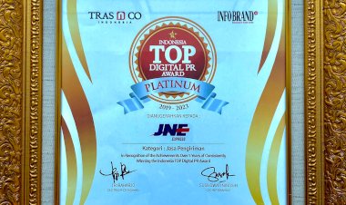 JNE Raih Dua Penghargaan di Ajang The 4th Annual Summit 2024