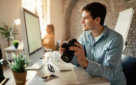 Keuanganmu Sedang Sulit? Berikut Pekerjaan Freelance yang Banyak Dibutuhkan, Cocok Buat Uang Tambahan!
