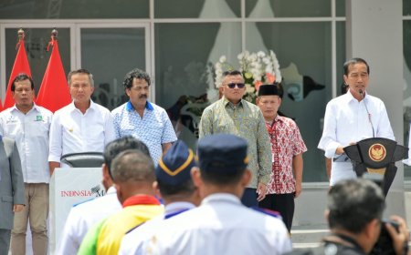 Jokowi : Terminal Leuwipanjang Keren Banget