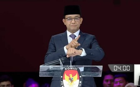 Viral di Medsos, Anies Pakai Bahasa Isyarat pada Debat Capres Putaran Terakhir