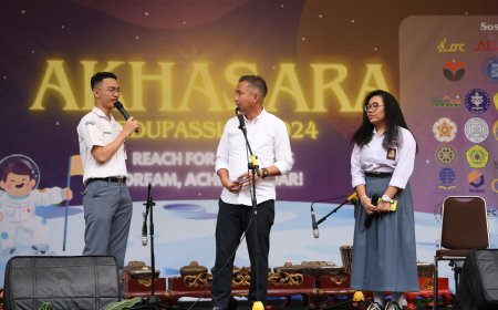Berani Kuliah di Luar Bandung, Pesan Bey  Machmudin kepada Siswa Kelas XII