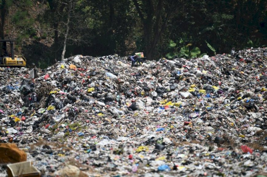 Penanganan Sampah di Lingkungan Gedung Sate Dikelola secara Mandiri