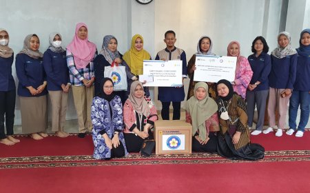Srikandi PLN Bagikan Perlengkapan Indah dan Santunan Jelang Ramadhan 2024