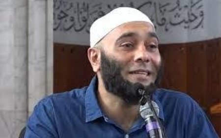 dr Zaidul Akbar Bagikan Cara Menyegarkan Mulut saat Puasa 