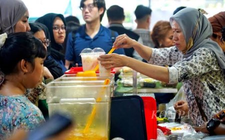 War Takjil, Cara Seru Anak Muda Rayakan Toleransi di Bulan Ramadan