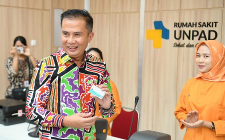 Bey Machmudin Optimistis Rumah Sakit Unpad Hadirkan Pelayanan Kesehatan Berdasarkan Riset