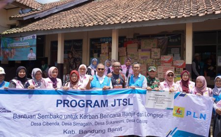Korban Longsor Cipongkor Terima Bantuan PLN
