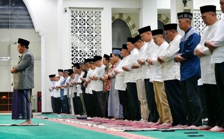 Tarawih Keliling, Sekda Herman Suryatman Silaturahmi dengan Forkopimda Jabar