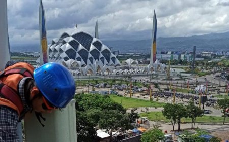 Online Streaming Dorong Kanaikan Trafik Data XL Jabar Selama Libur Lebaran 2024