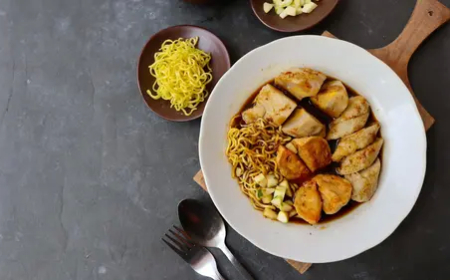 Daftar Makanan Enak di Sudirman Street Food Bandung