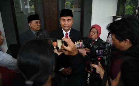 Jabar Bisa Jadi Contoh Pemda Provinsi dalam Penggunaan Aplikasi Layanan Publik Terintegrasi