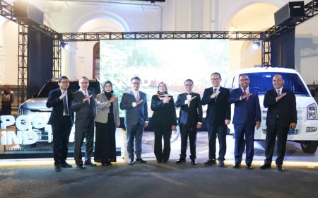 Jasa Kurir Pos Bakal Pakai Mobil Listrik