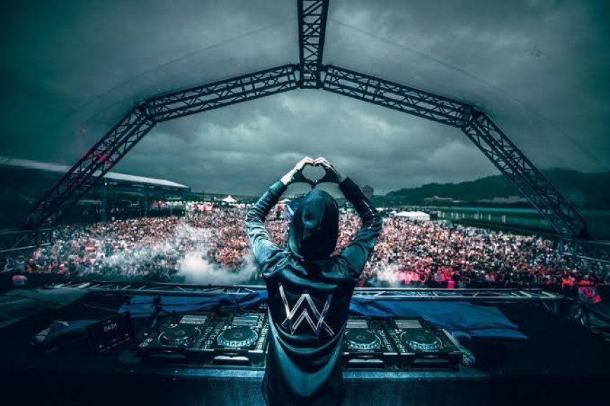 Lirik dan Terjemahan Lagu The Drum - Alan Walker