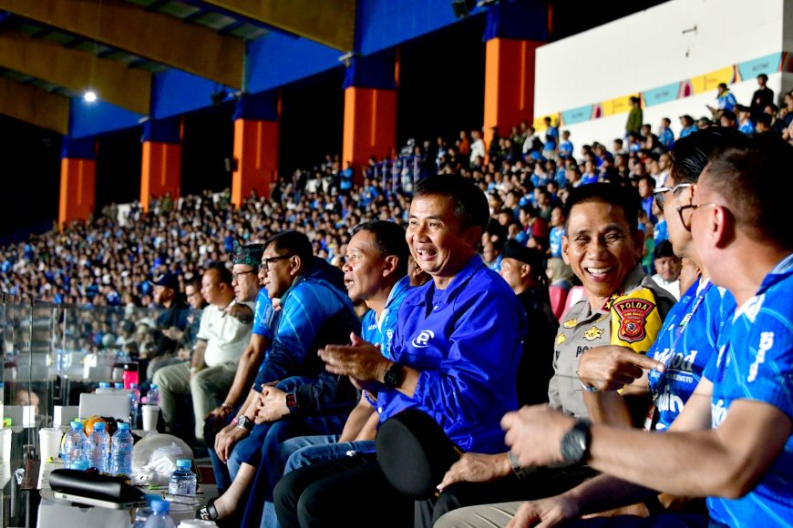 Jika Cuaca Mendukung, Nobar Persib di Gedung Sate