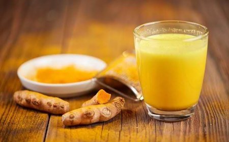 Khasiat Minum Air Kunyit Sebelum Tidur