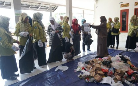Solusi SBM ITB Atasi Sampah di Sumedang