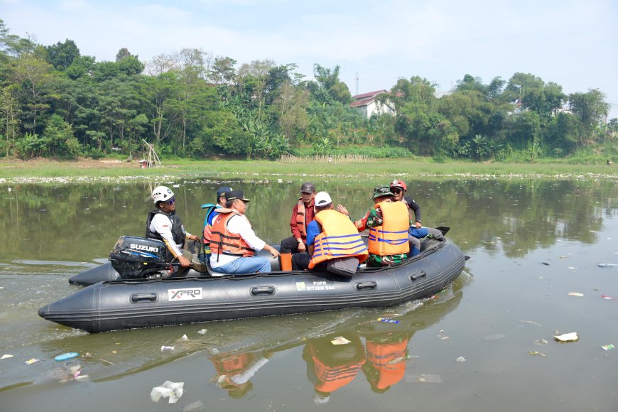 Sekda Jabar : Sungai Citarum Bisa Clear Juli 2024