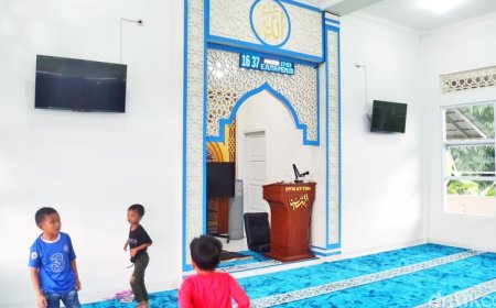 Masjid Sejuta Pemuda Ramah Anak dan Ramah Kucing